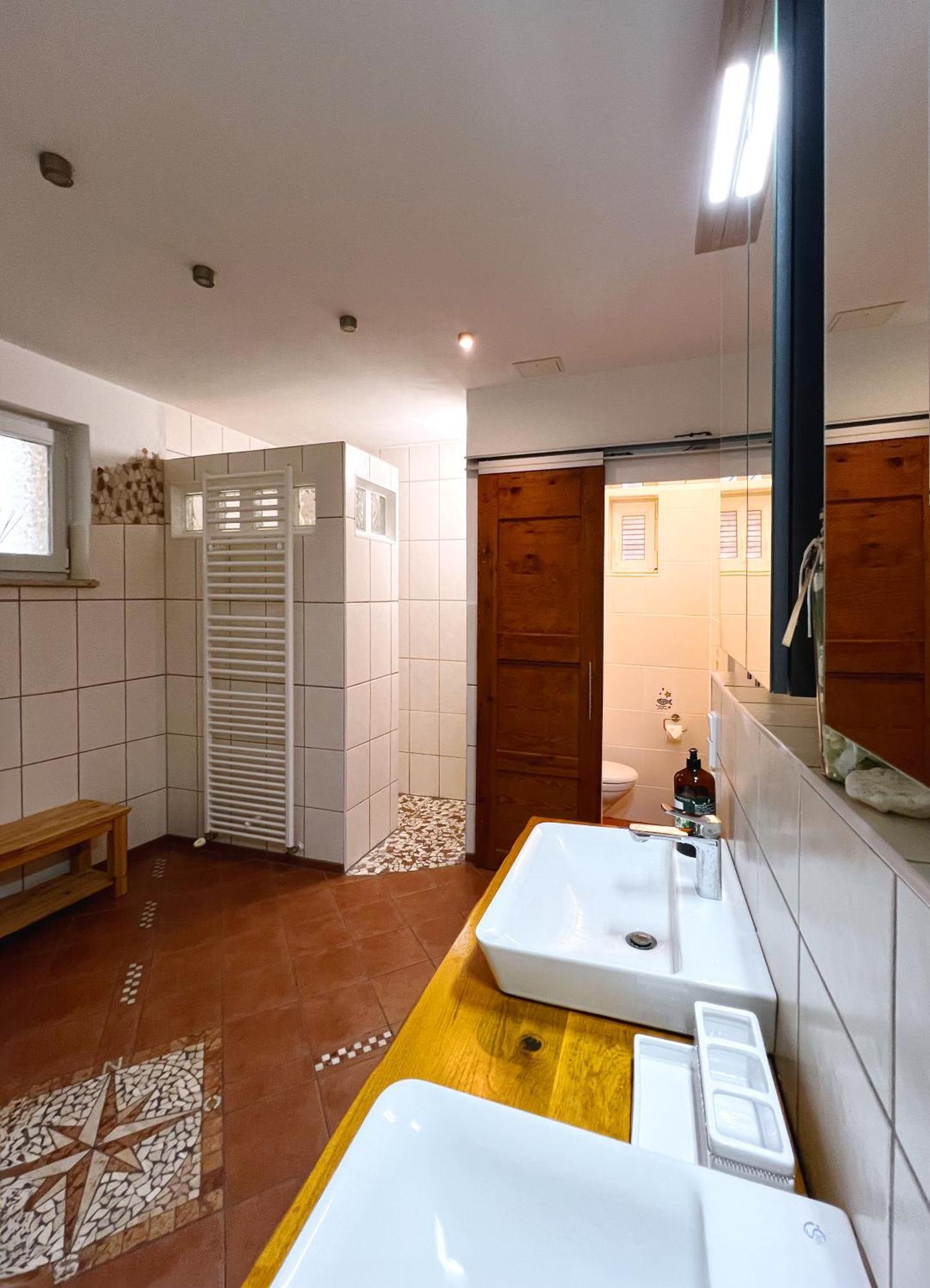 Haus Am Berzdorfer See - 3 Schlafzimmer - Ganzes Haus Zur Alleinnutzung - Terrasse - Hochwertige Ausstattung Görlitz Extérieur photo
